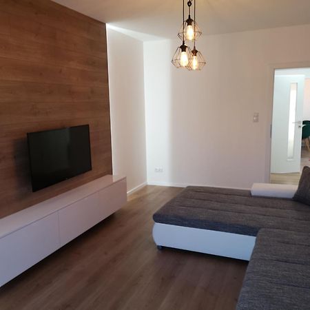 Апартаменти Slnecny Apartman Blizko Centra Кошице Екстер'єр фото
